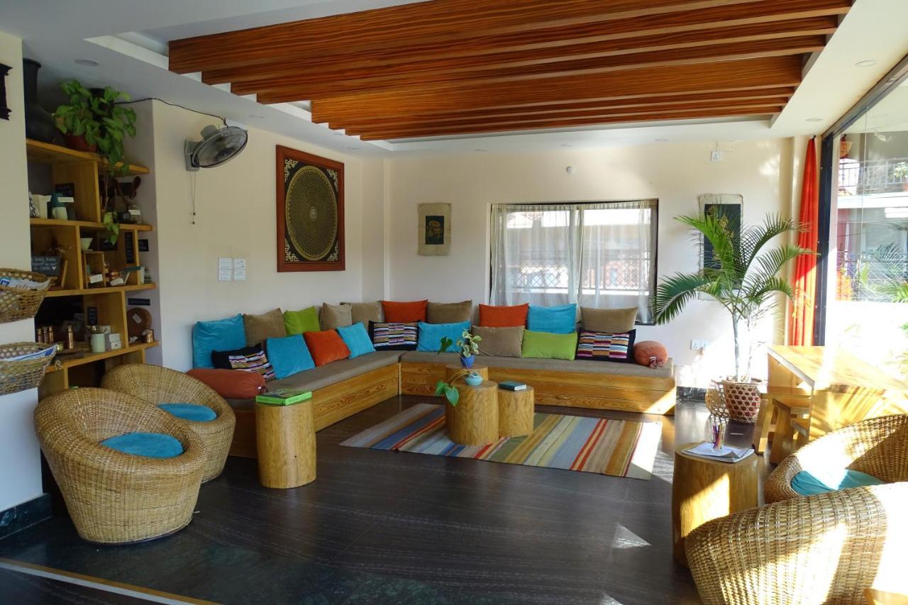 Hotel Karuna Pokhara Eksteriør billede