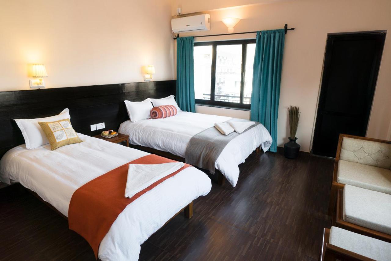 Hotel Karuna Pokhara Eksteriør billede