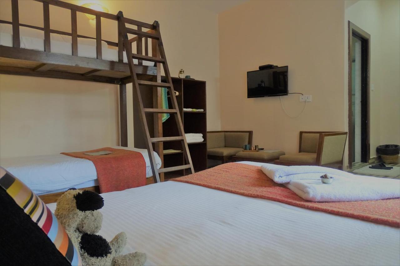 Hotel Karuna Pokhara Eksteriør billede