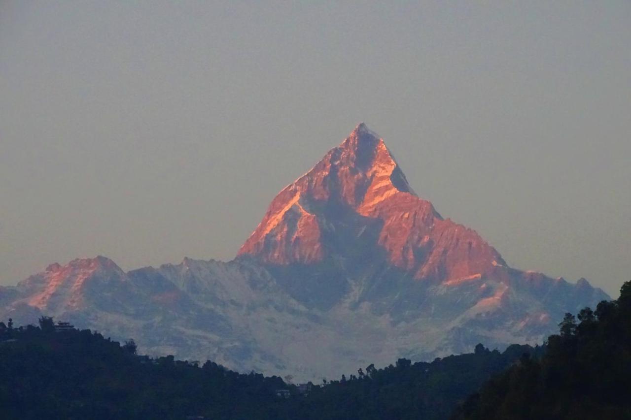 Hotel Karuna Pokhara Eksteriør billede